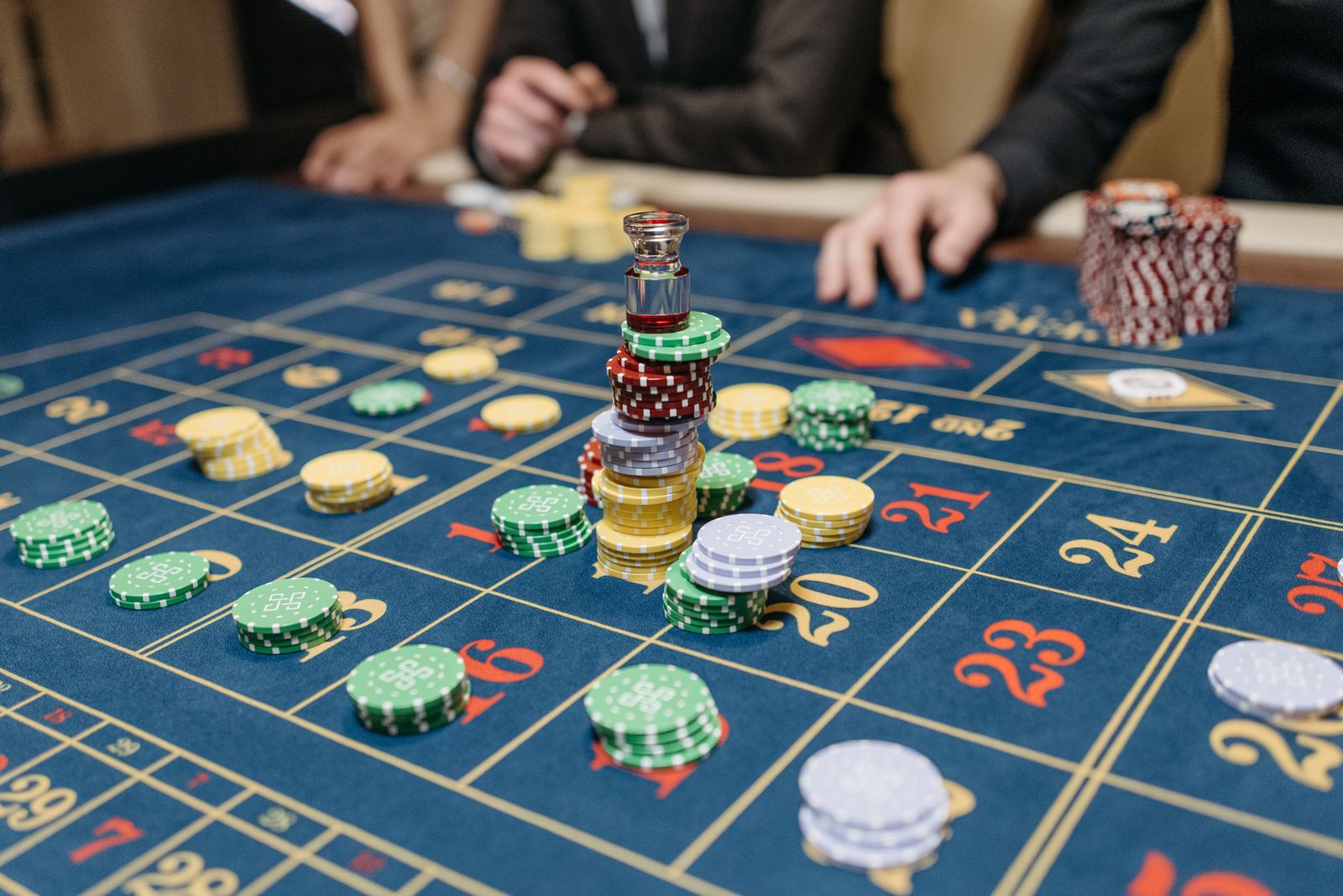 Roulette in Las Vegas: Single-Zero Wheels, Cheap Tables and the Odds